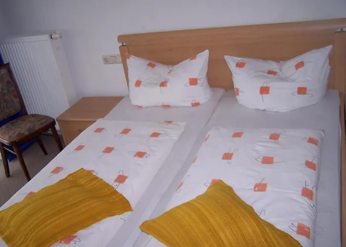 Hotel-pension Sandl ゲストハウス ボーゲン
